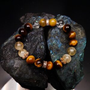 10mm yellow tiger's eye clear quartz, 31 grams, 16cm 17cm in diameter.