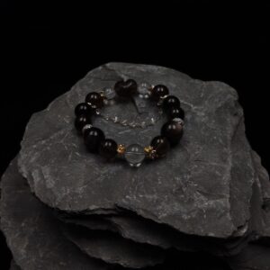 10mm white crystal, silver obsidian, smoky quartz, smoky quartz heart shape, 38 grams, 16cm 17cm in diameter. 10mm white crystal, silver obsidian, smoky quartz, smoky quartz heart shape, 38 grams, 16cm 17cm in diameter.